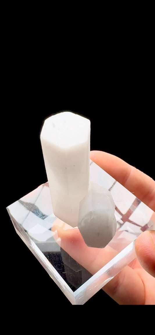 148- Column Calcite