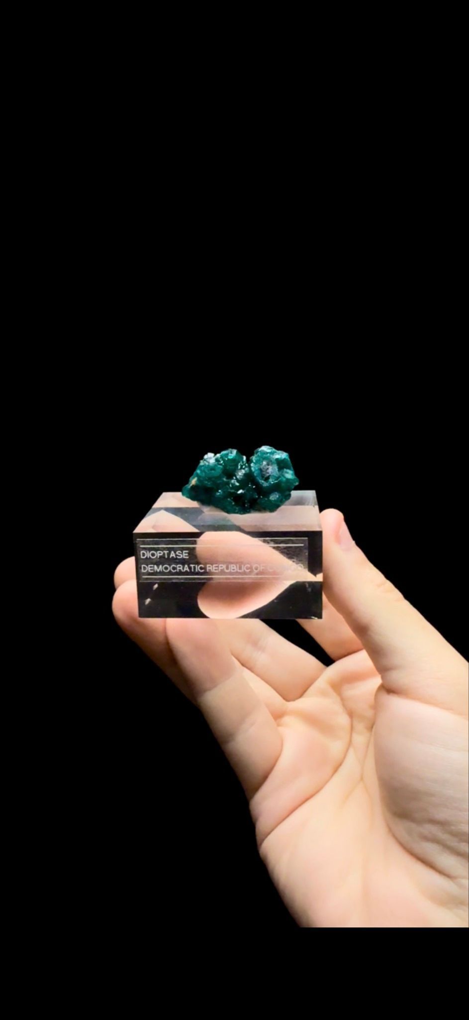 0719- Dioptase