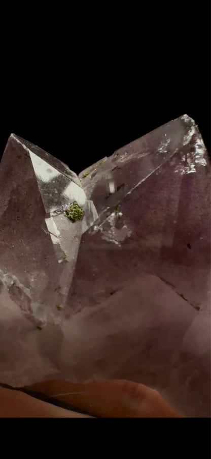 0657- Epidote on Amethyst