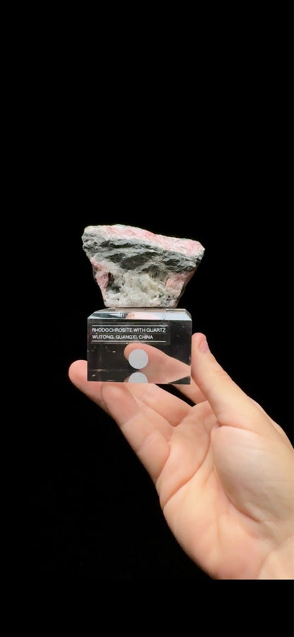 0568- Rhodochrosite With Quartz
