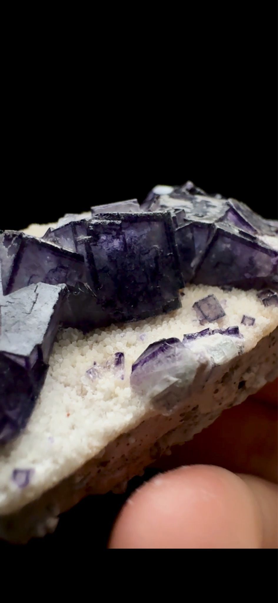 0737- Borderline Fluorite (QR Code)