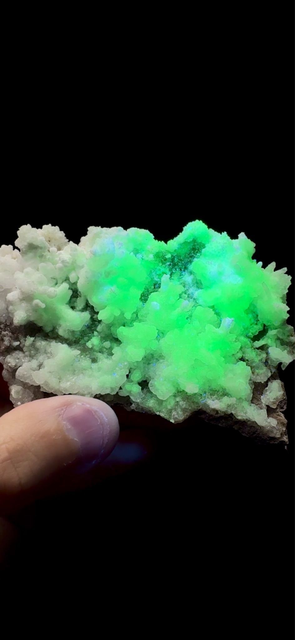 0619- Hydrozincite