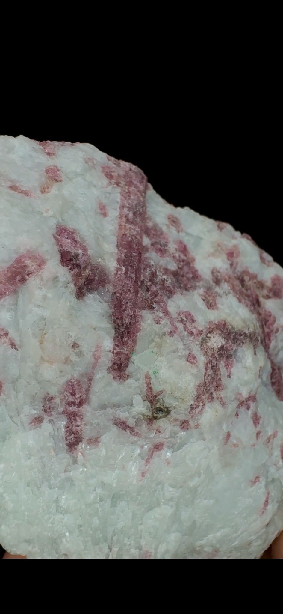 0675- Pink Tourmaline in Quartz