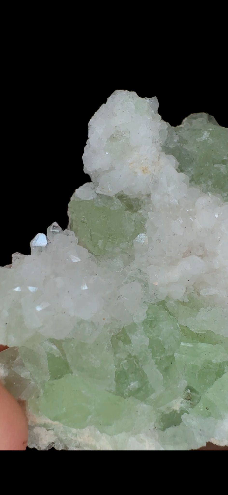 0678- Fluorite in Quartz
