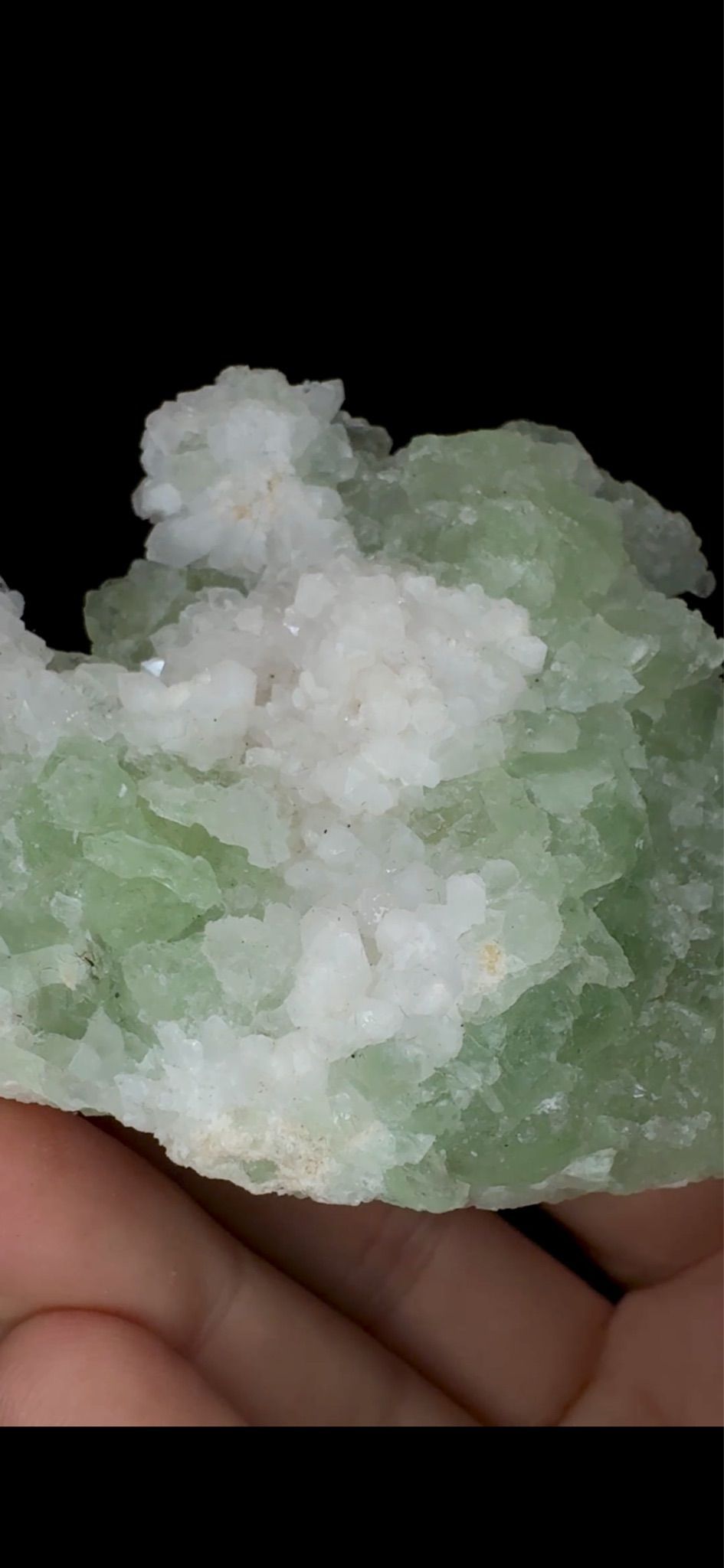 0678- Fluorite in Quartz