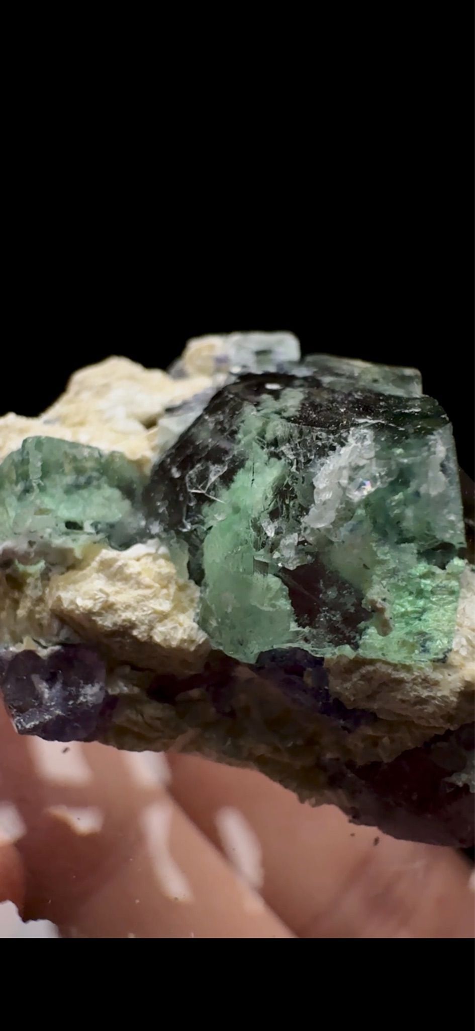 0551- Fluorite