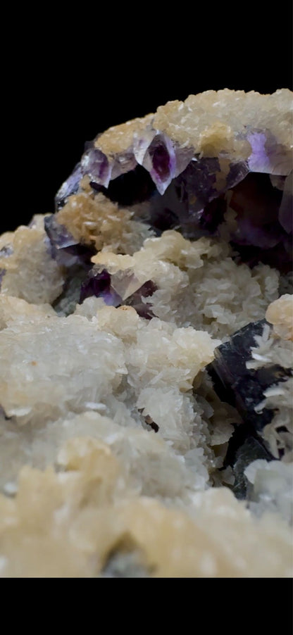0534- Fluorite with Calcite