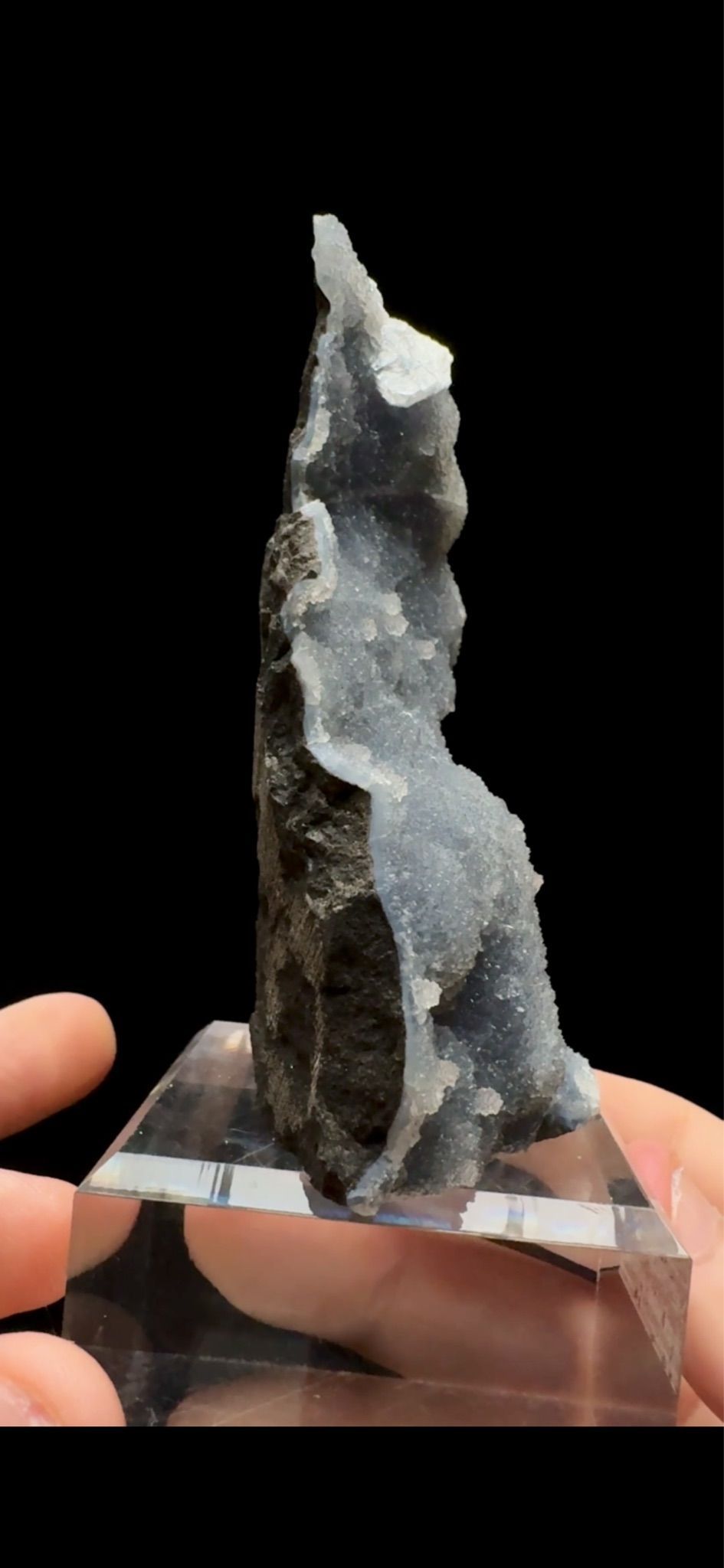 0664- Druzy Chalcedony