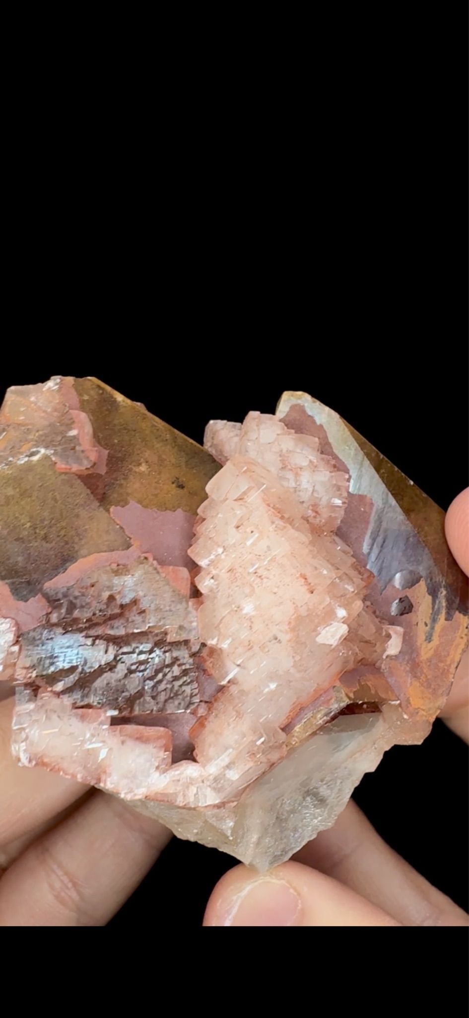 0691- Dogtooth Calcite