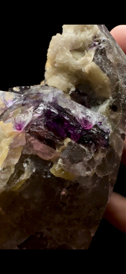 0534- Fluorite with Calcite