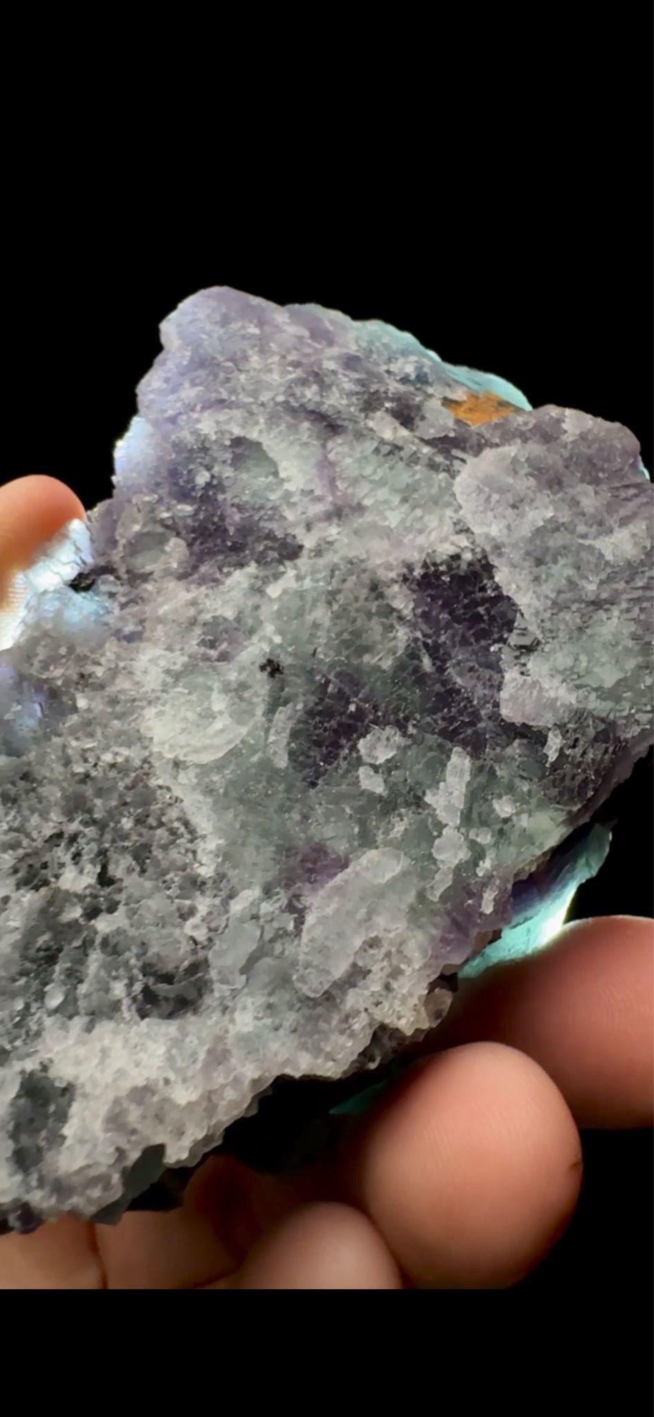 0634- Multigenerational Octahedral Fluorite