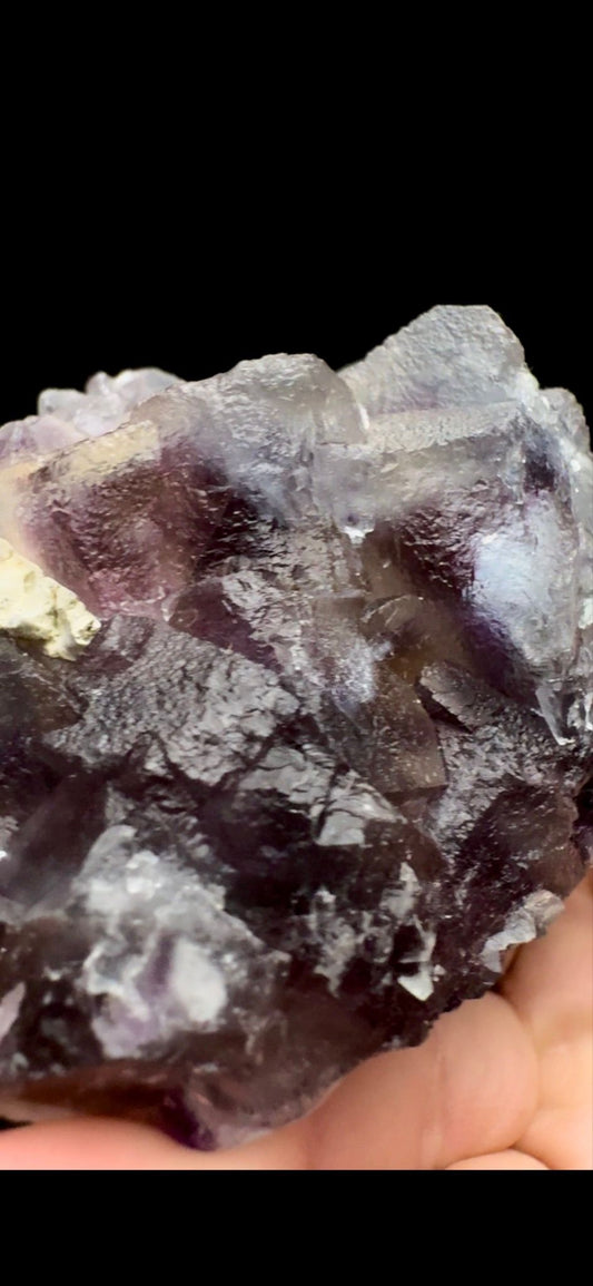 0390- Oil Painting Fluorite