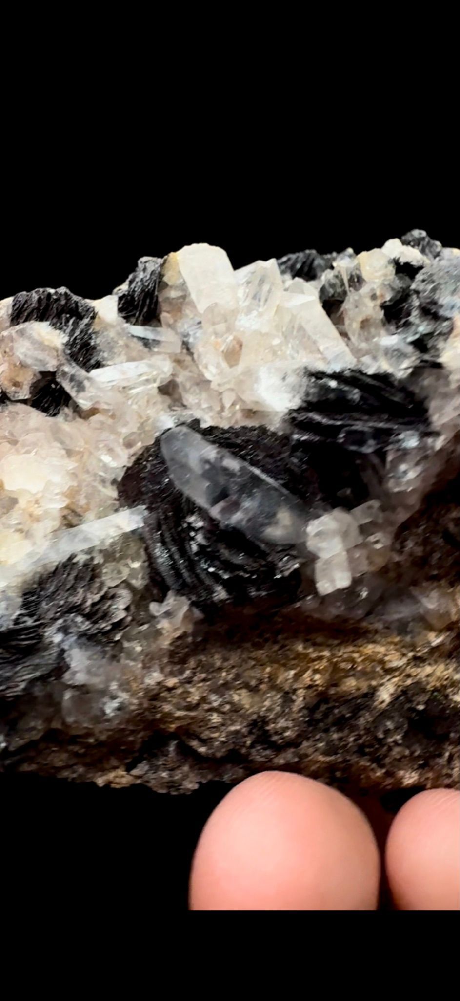 214- Specularite on Quartz