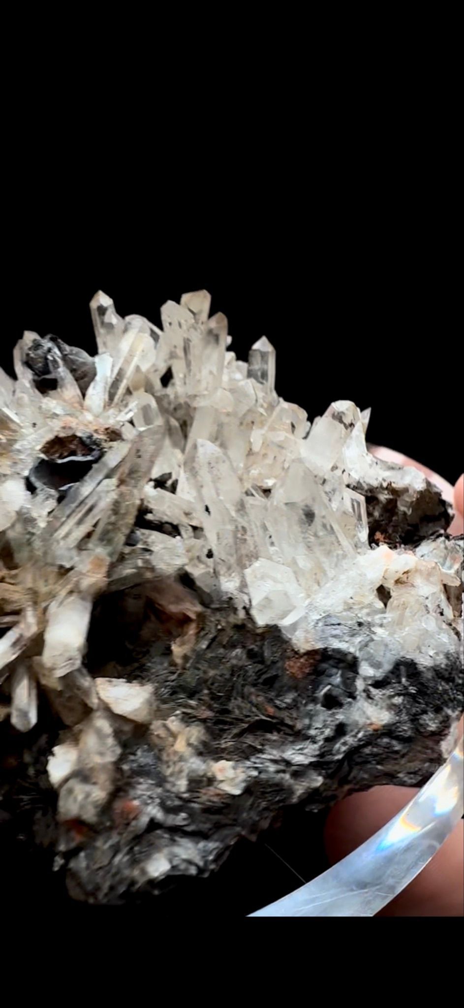 211- Specularite with Quartz