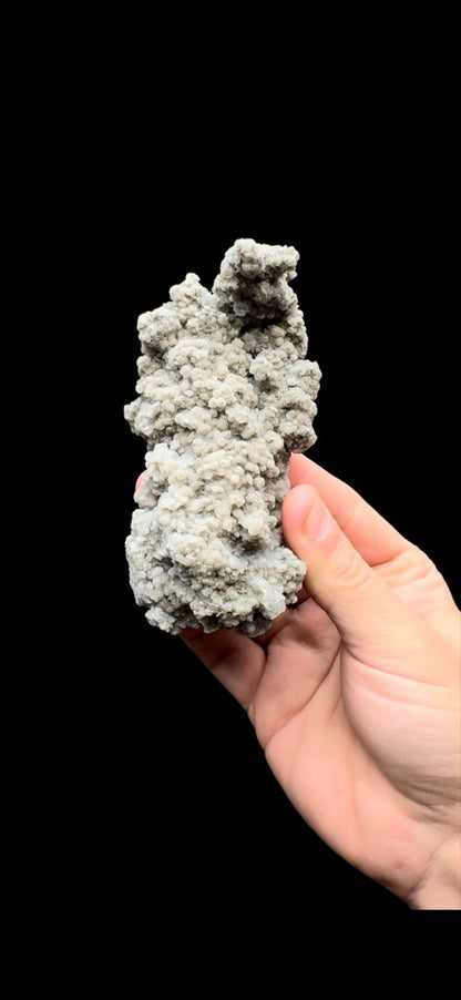 032- Calcite on Quartz