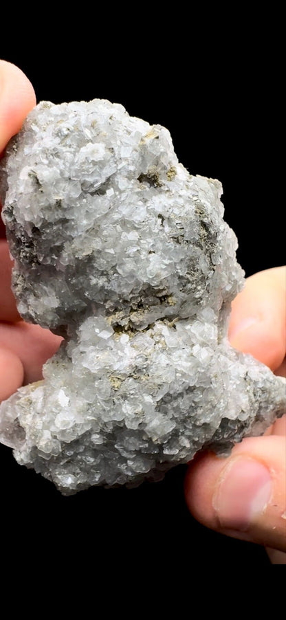 468- Calcite On Quartz