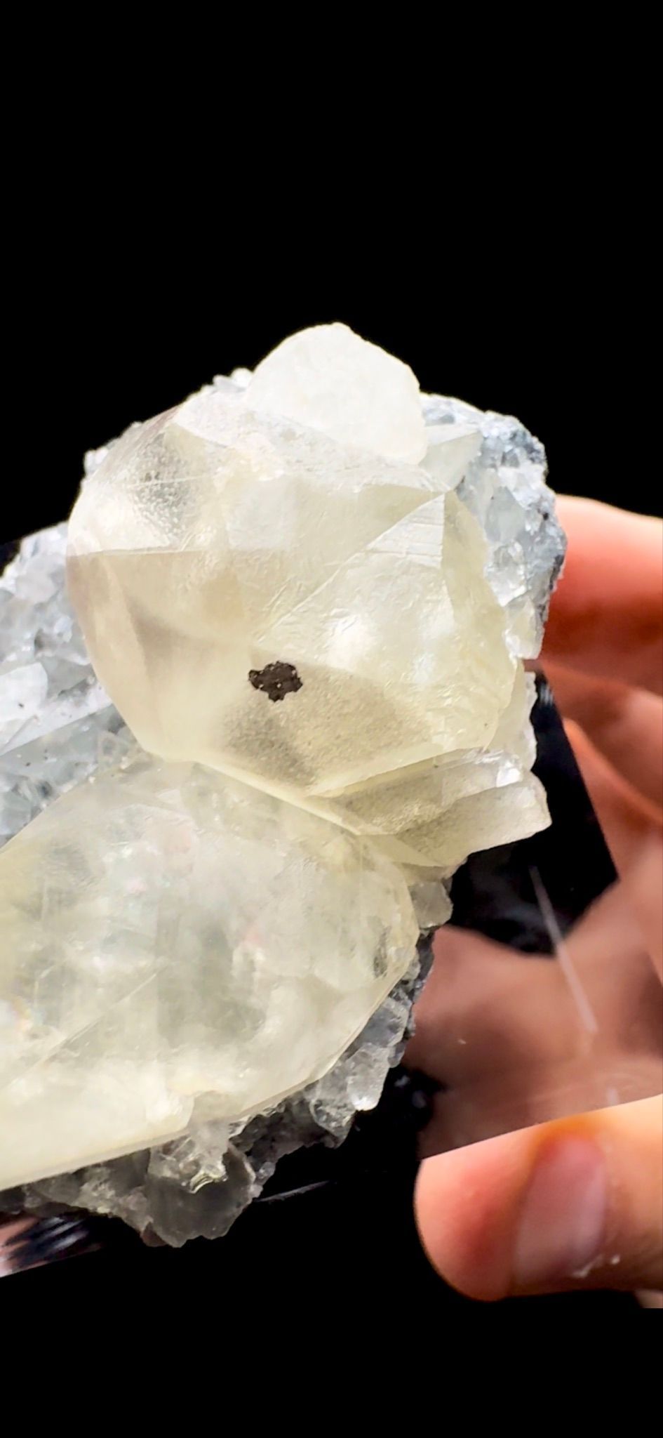 685- Calcite