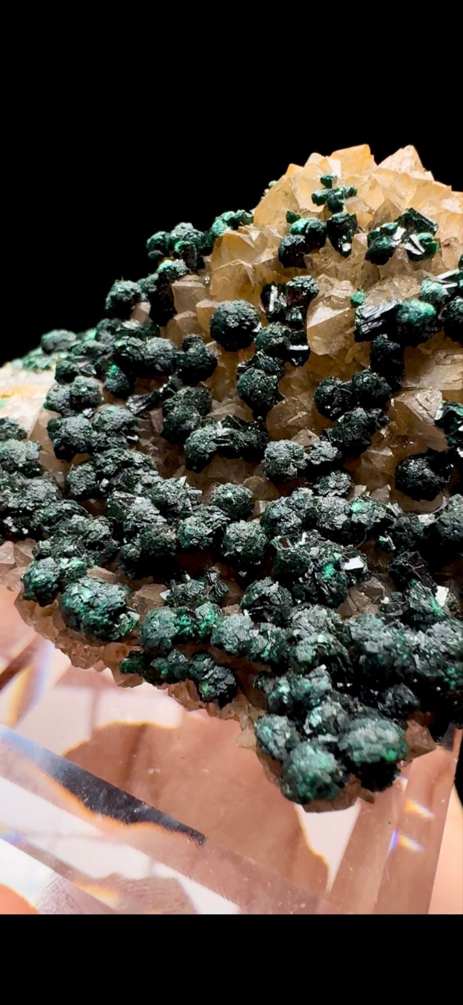 539- Malachite on Quartz