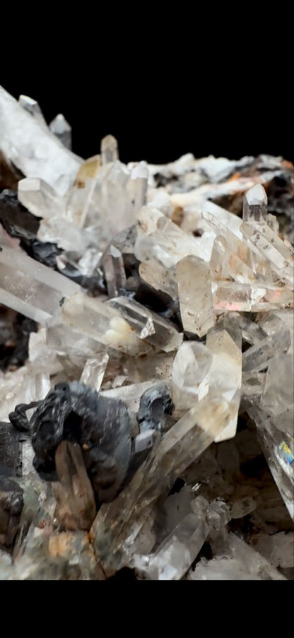 211- Specularite with Quartz