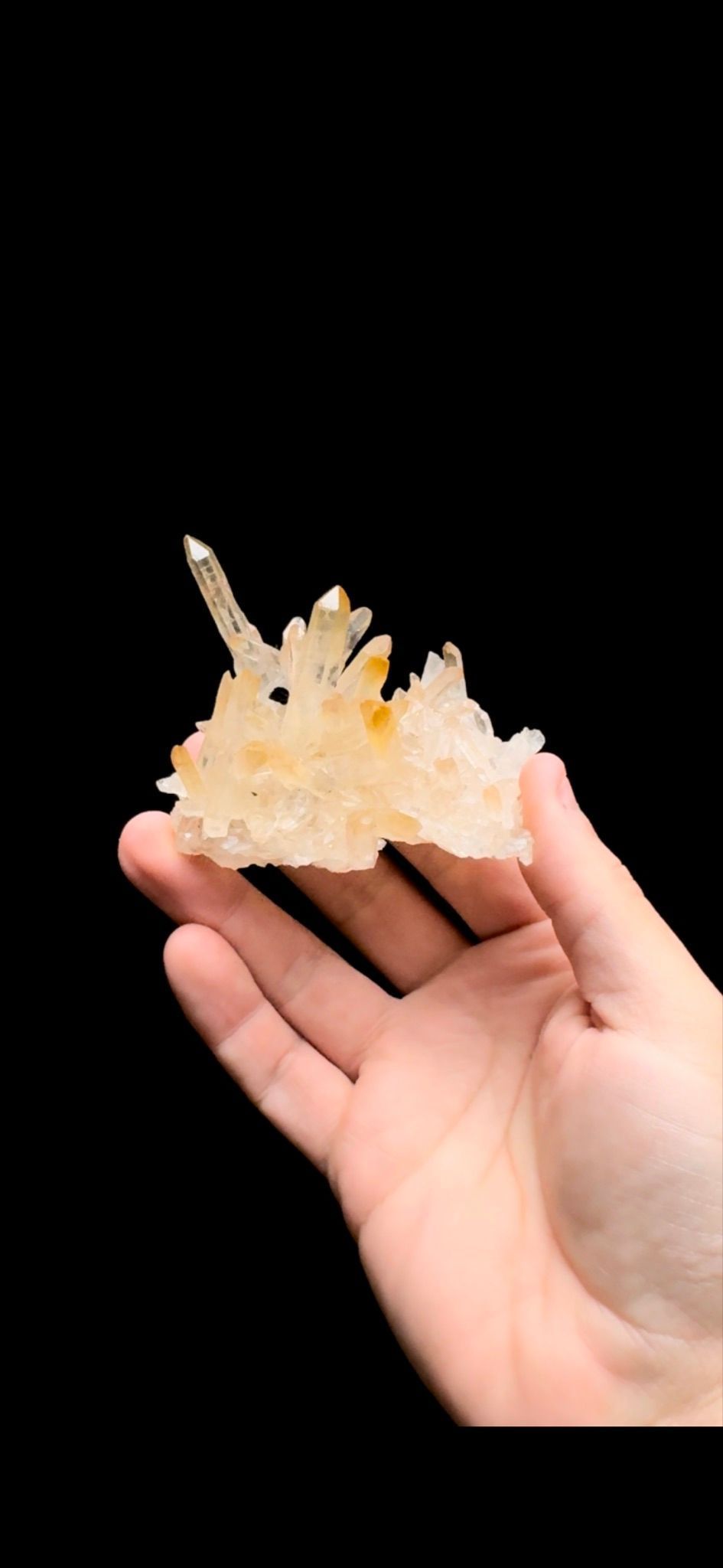 0468- Quartz With Specularite