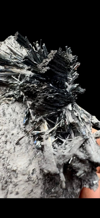 052- Stibnite- DELICATE (Read Description)