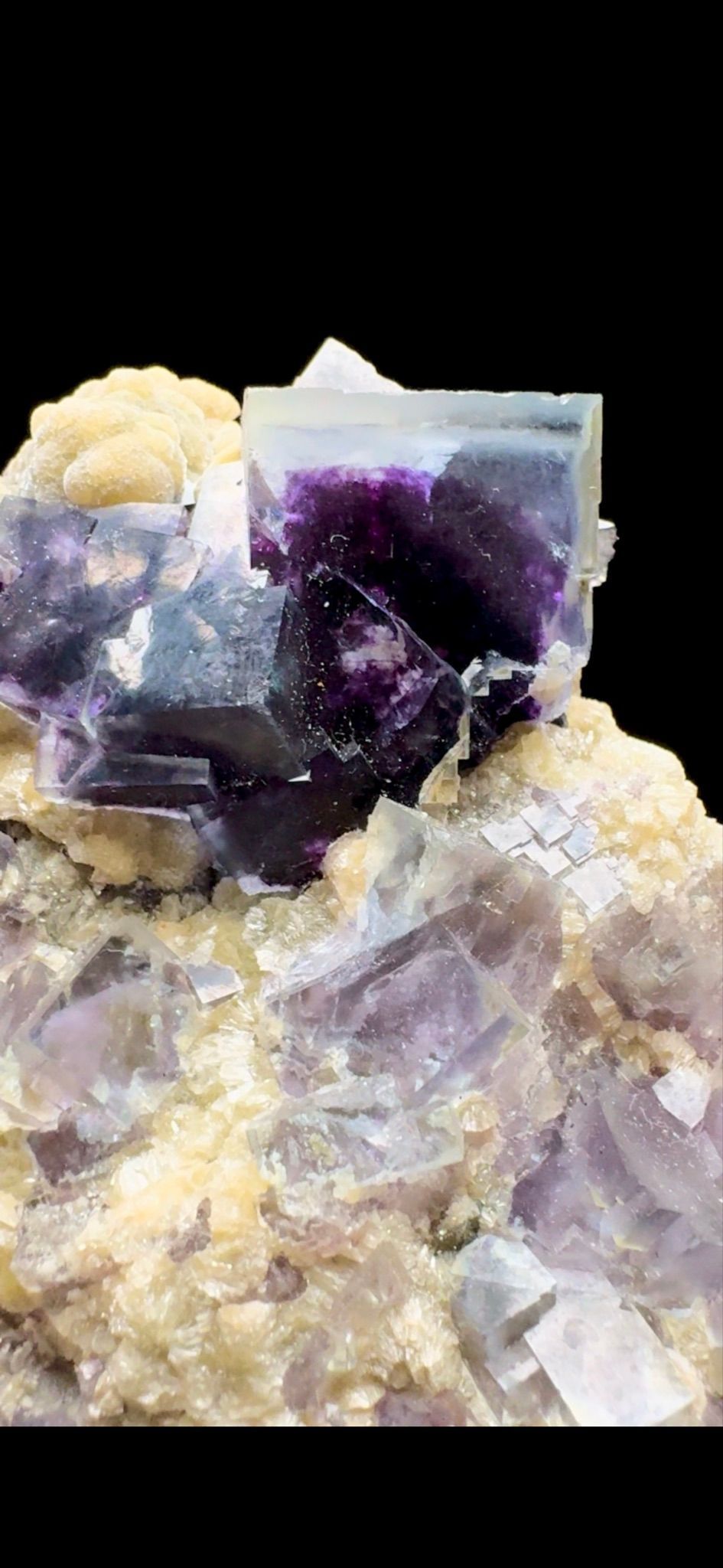 587- Fluorite