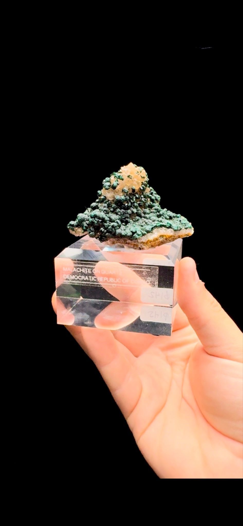 539- Malachite on Quartz