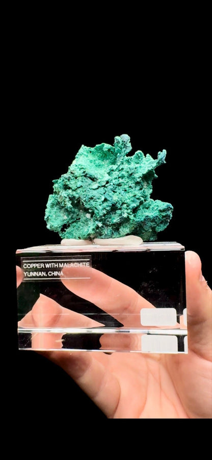 979- Copper With Malachite