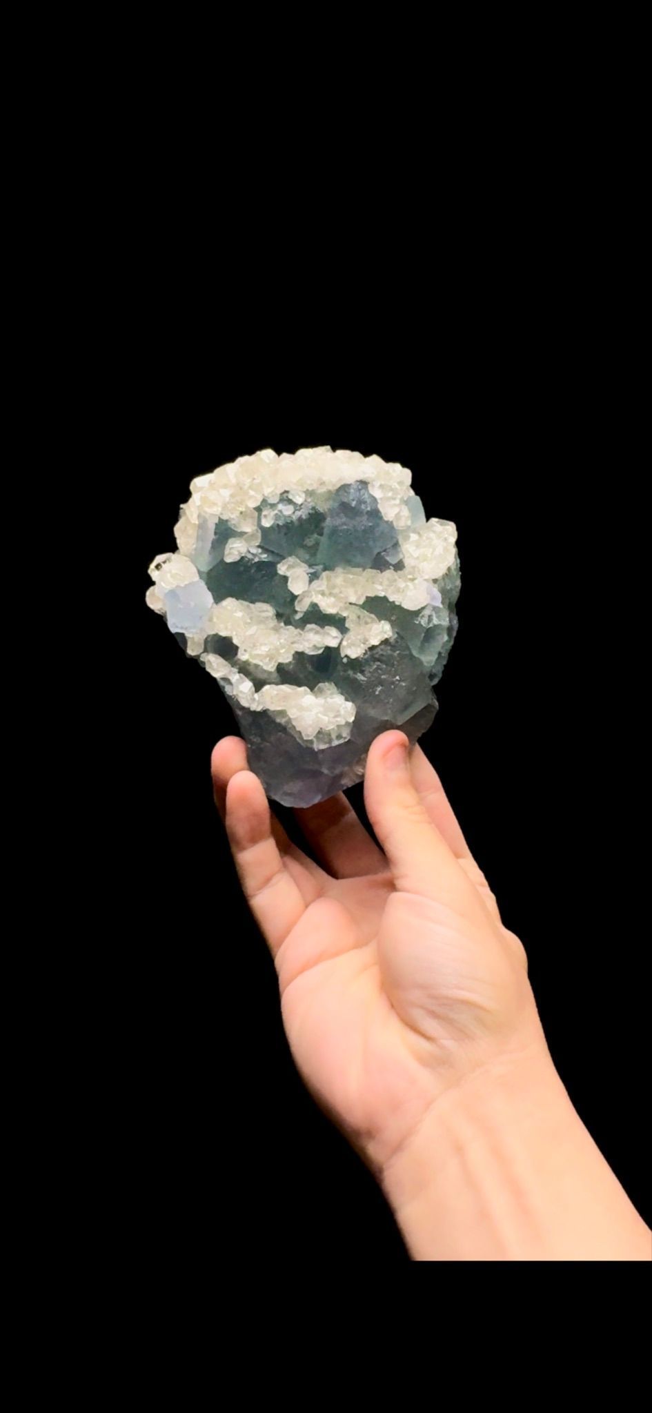 0412- Calcite on Fluorite