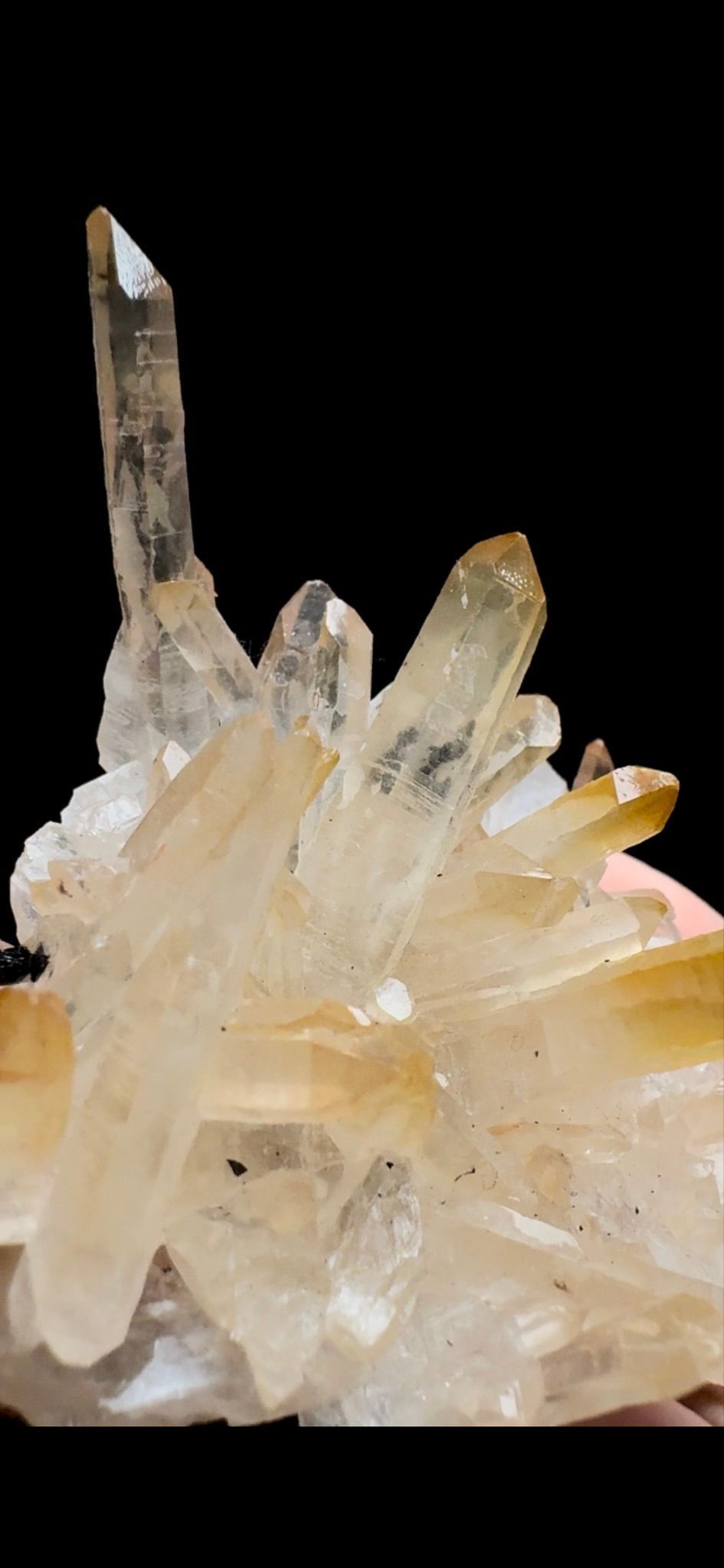 0468- Quartz With Specularite