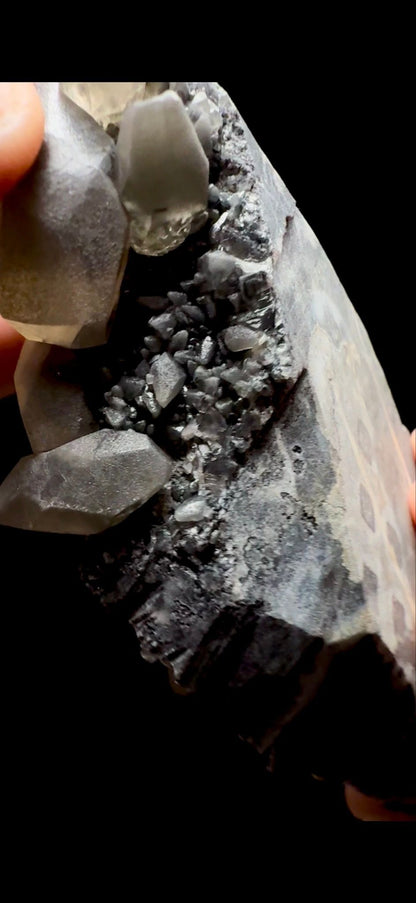 895- Benz Calcite