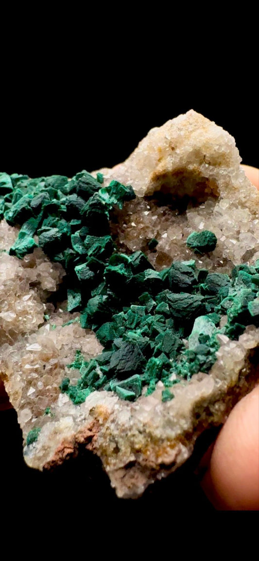 757- Malachite On Quartz