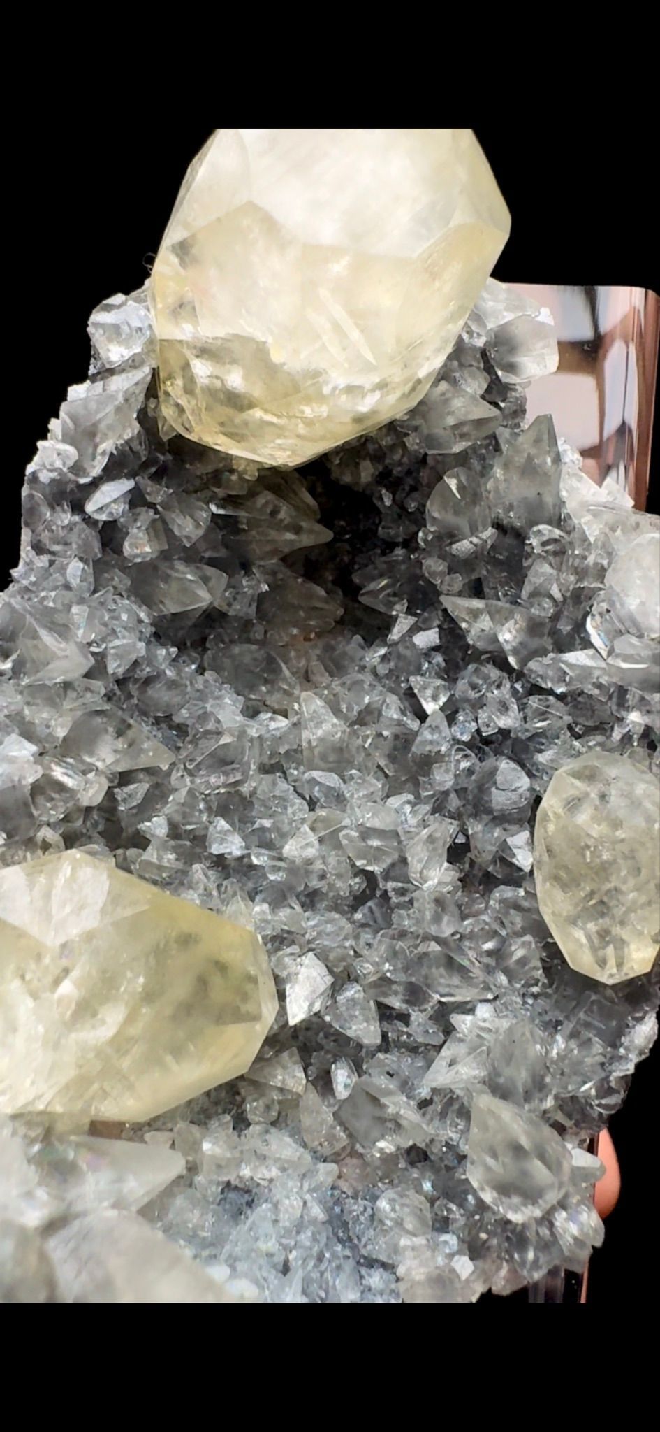 686- Calcite