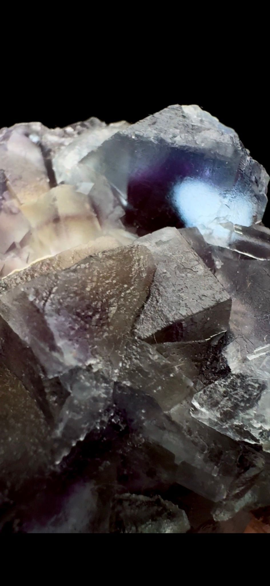 0390- Oil Painting Fluorite