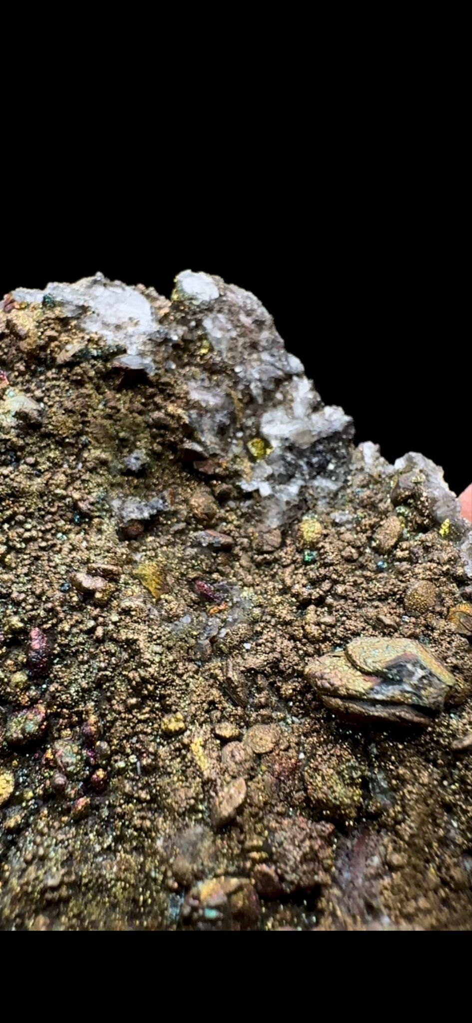 023- Pyrite on Calcite