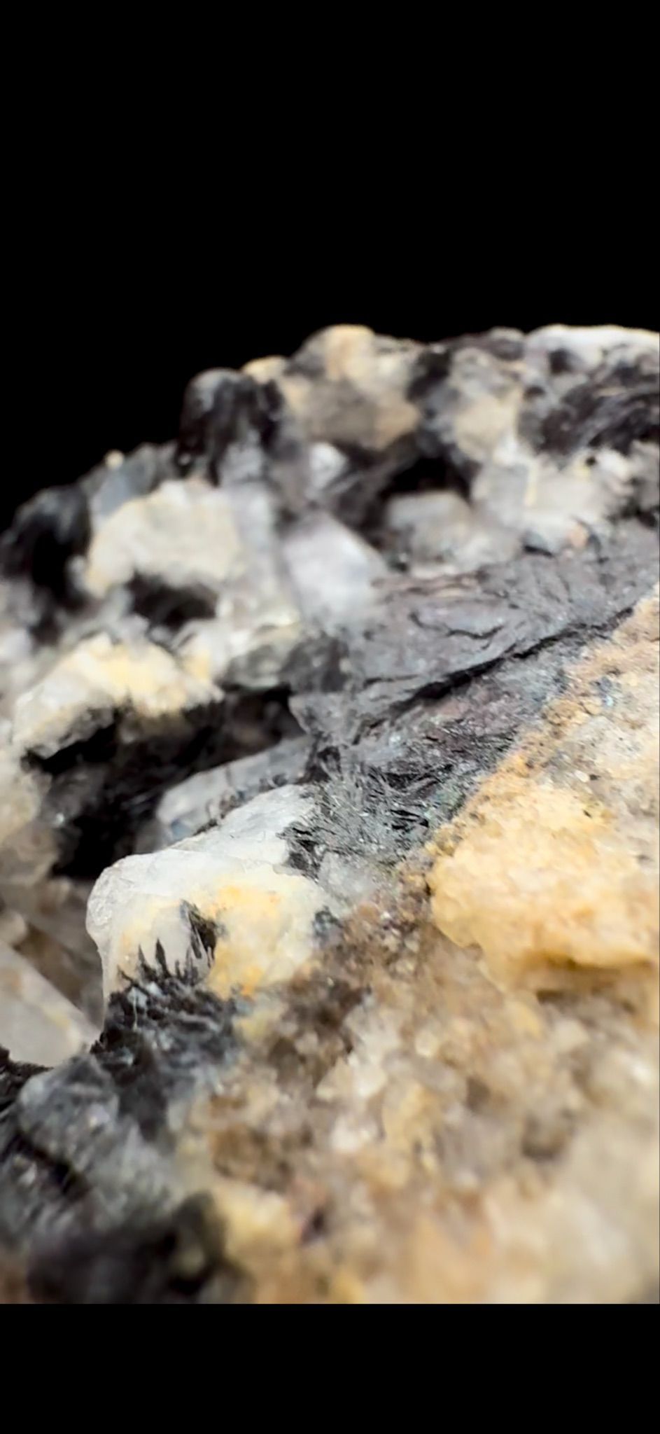 214- Specularite on Quartz