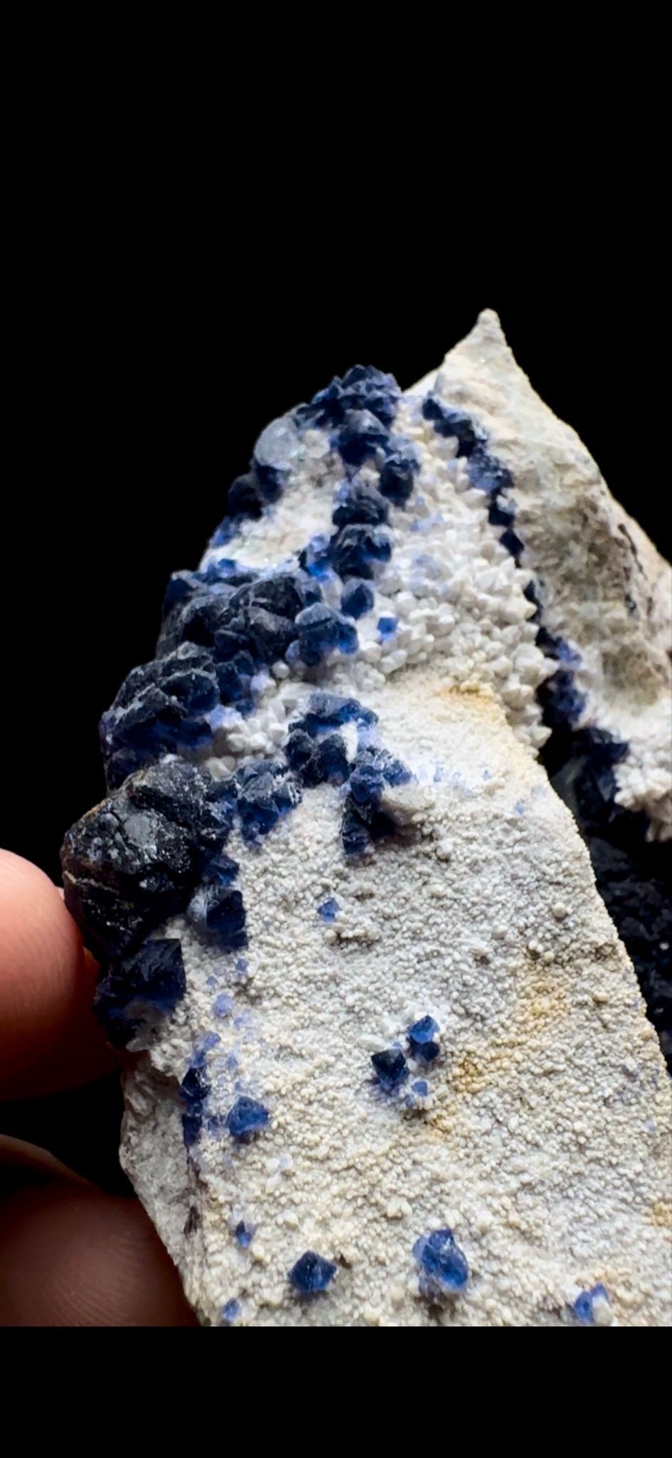 0492- Blueberry Fluorite