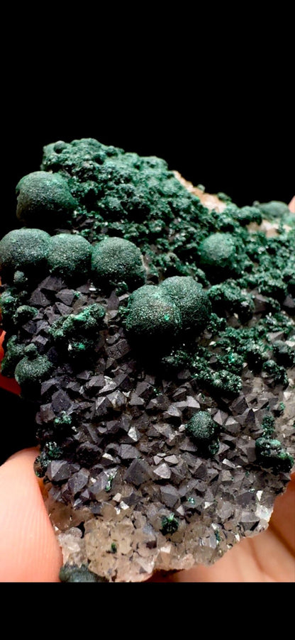 804- Malachite On Quartz