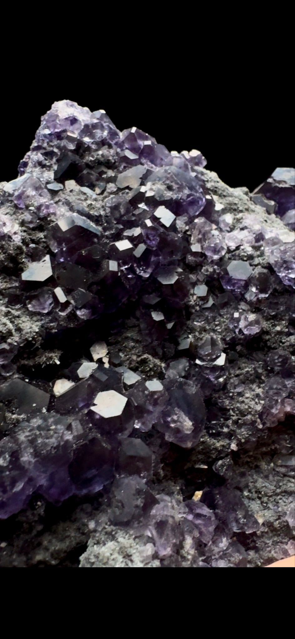 0408- Tanzanite Fluorite