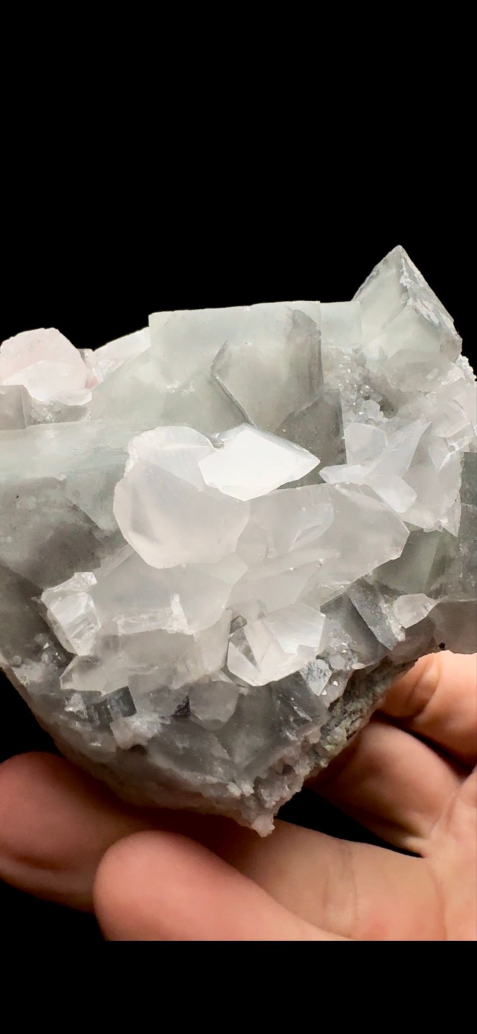 0454- Calcite on Fluorite