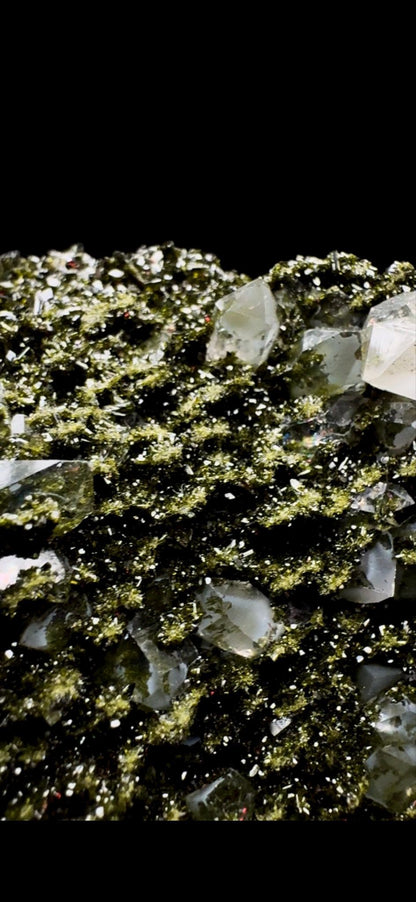 006- Epidote with Quartz