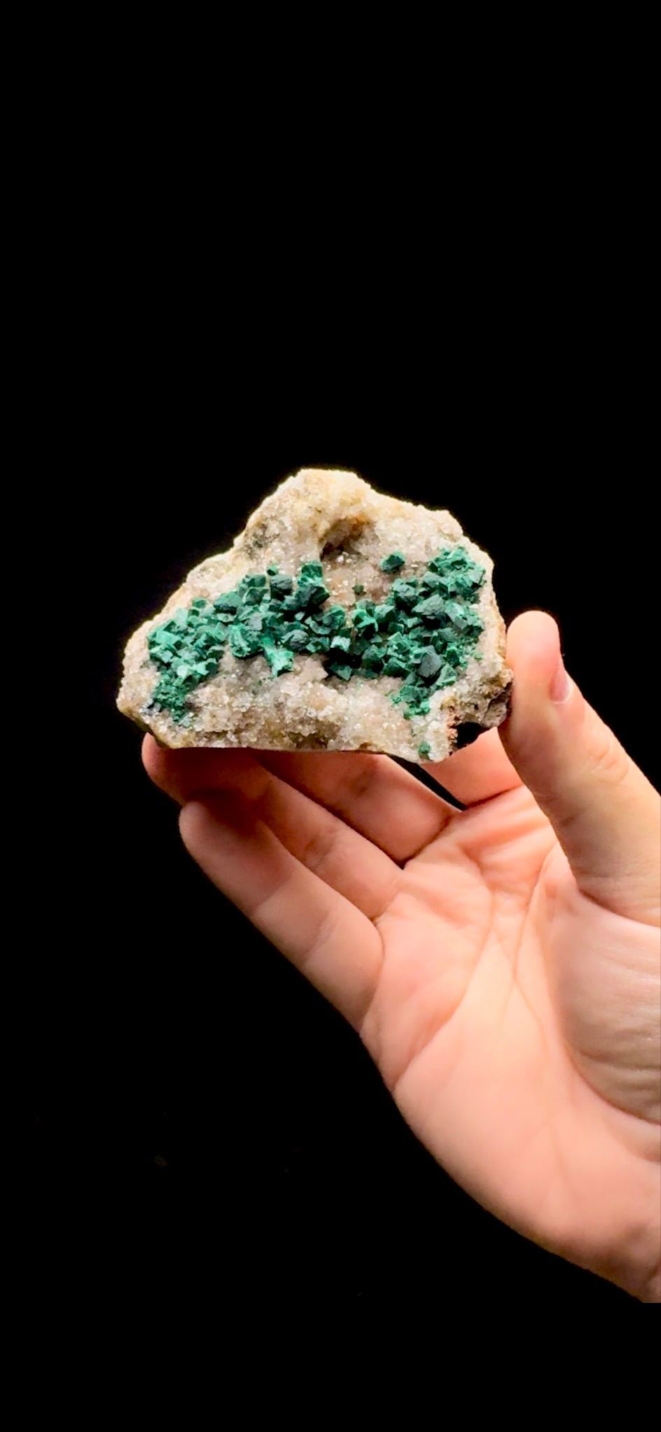 757- Malachite On Quartz