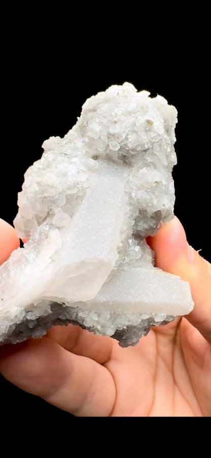 468- Calcite On Quartz