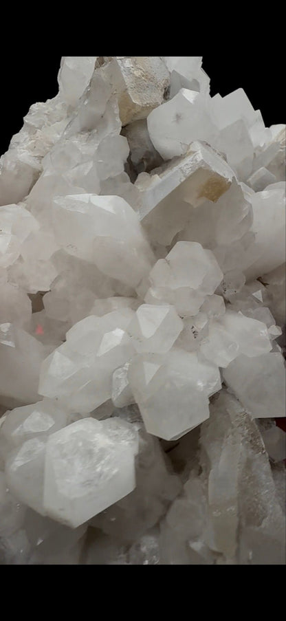 233- Calcite and Quartz