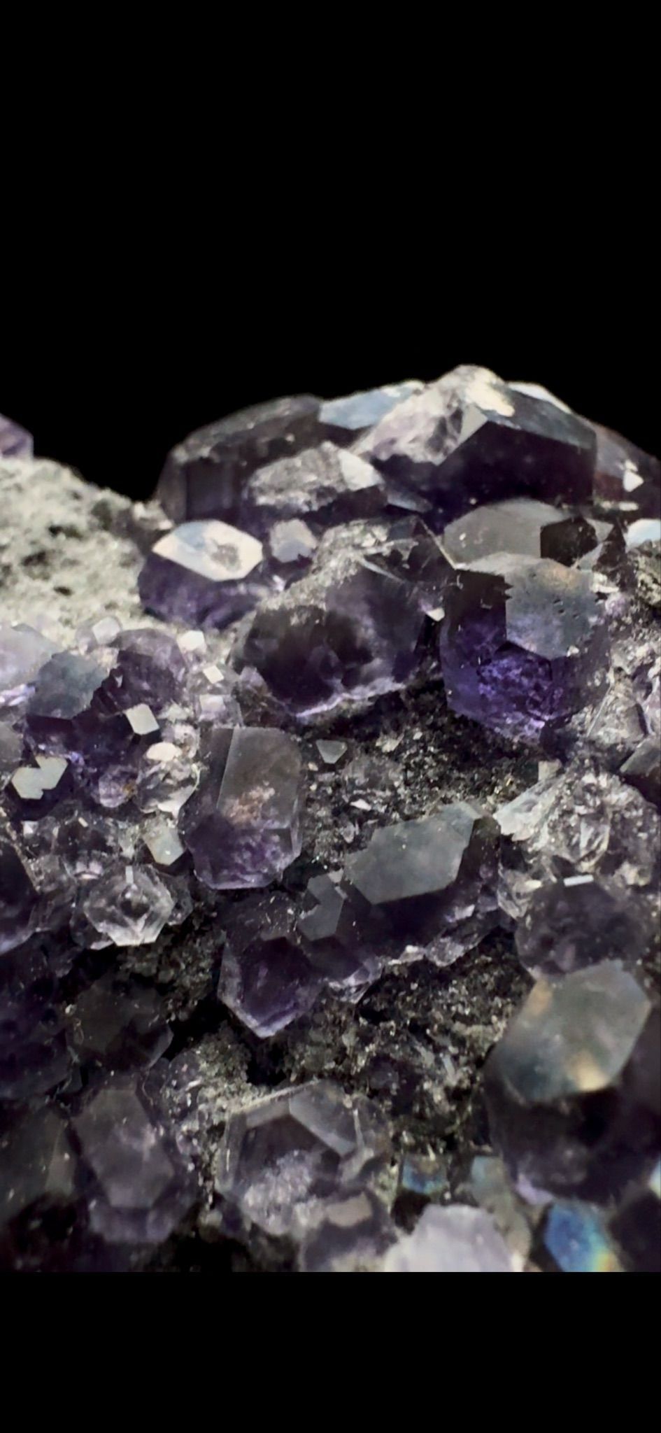 0408- Tanzanite Fluorite