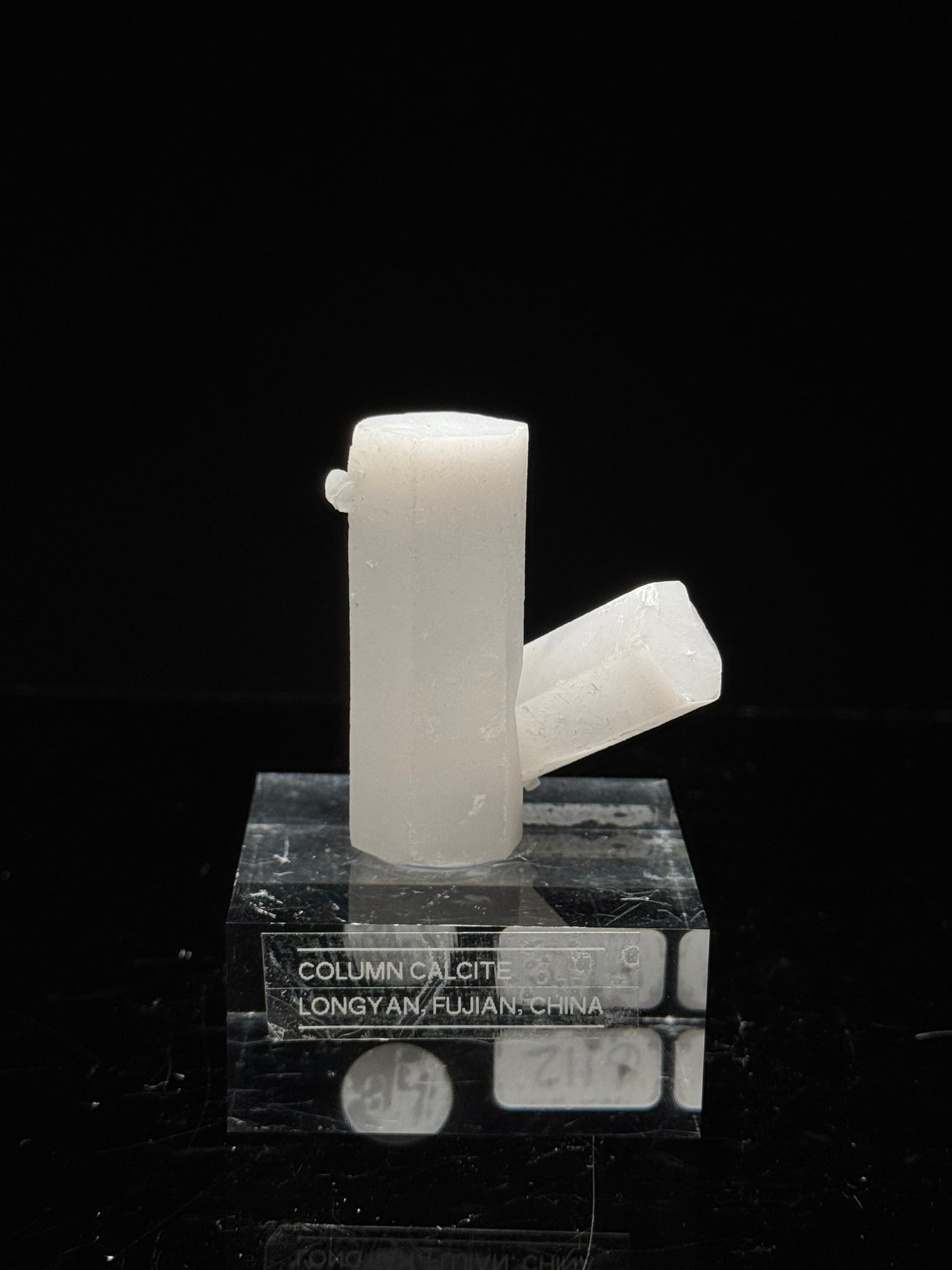 148- Column Calcite