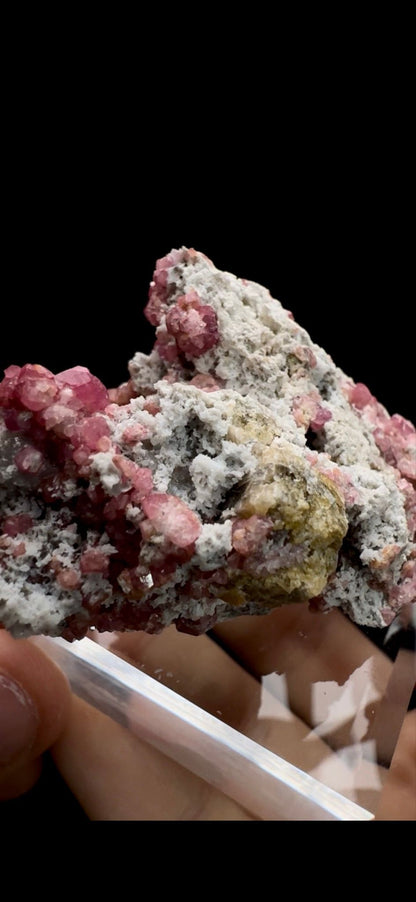 0497- Pink Grossular Garnet