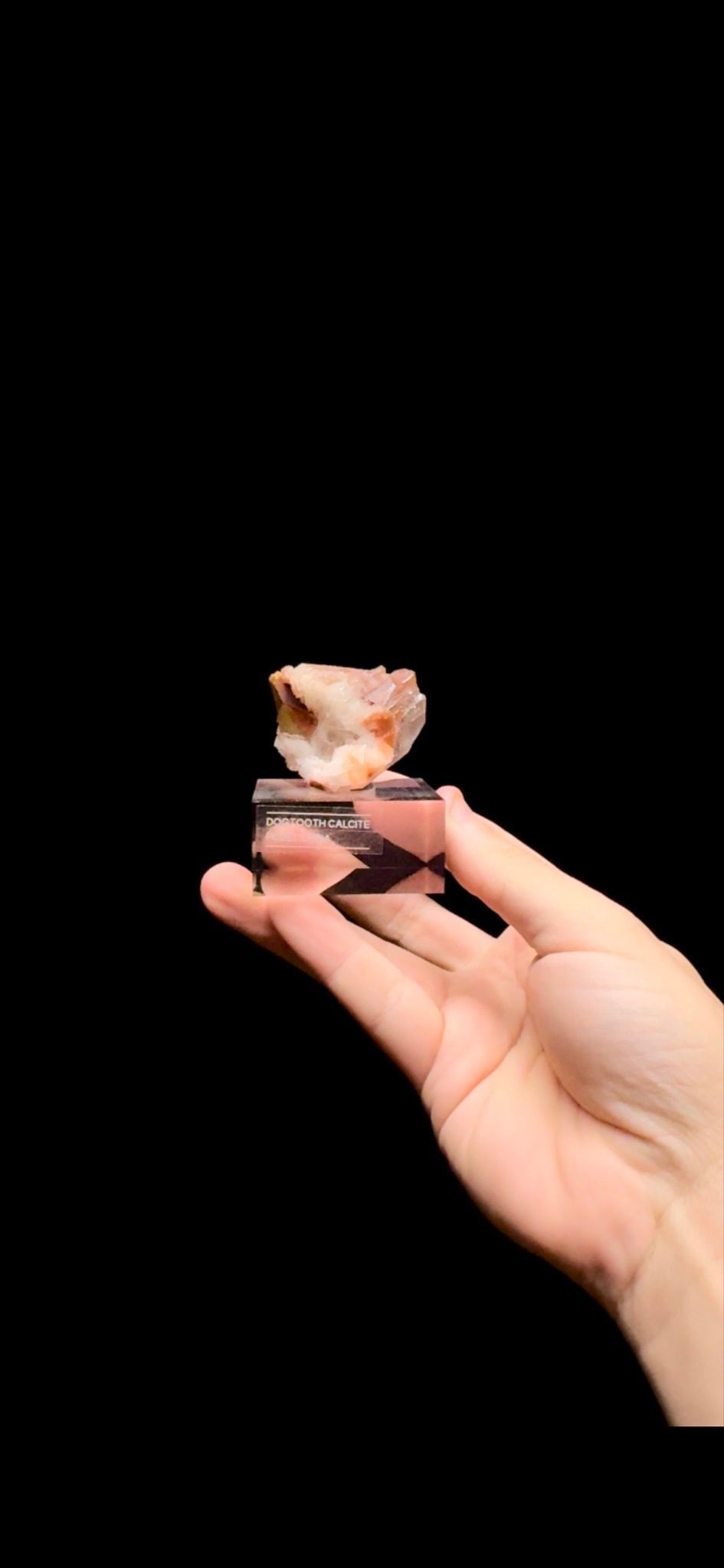 0440- Dogtooth Calcite
