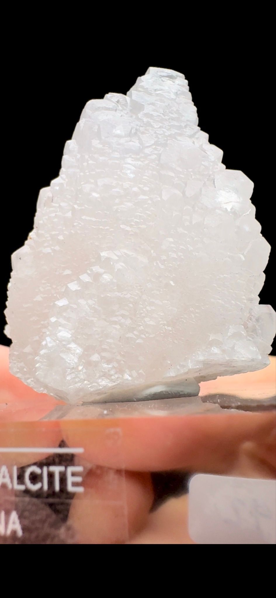 575- Feather calcite